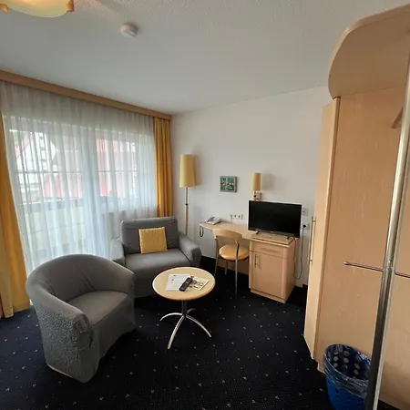 Hotel-landpension Postwirt Hotell Kirchensittenbach