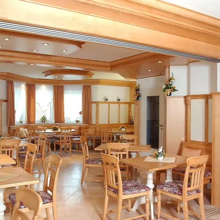 Hotel-landpension Postwirt Kirchensittenbach