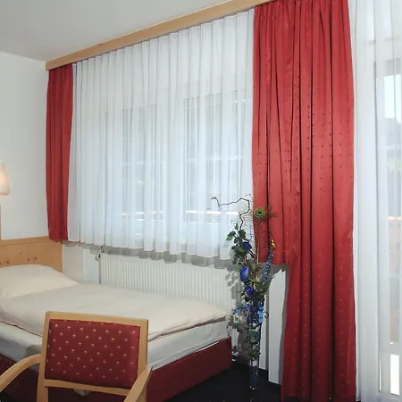 Hotel-landpension Postwirt 3*