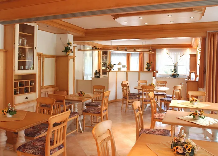 Hotel-landpension Postwirt Kirchensittenbach