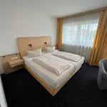 فندق Hotel-landpension Postwirt 3*