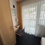 فندق Hotel-landpension Postwirt 3*