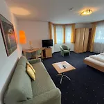 Hotel-landpension Postwirt فندق