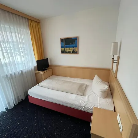 Hotel-landpension Postwirt Kirchensittenbach