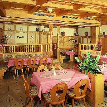 Hotel-landpension Postwirt فندق 3*