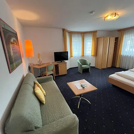 Hotel-landpension Postwirt فندق
