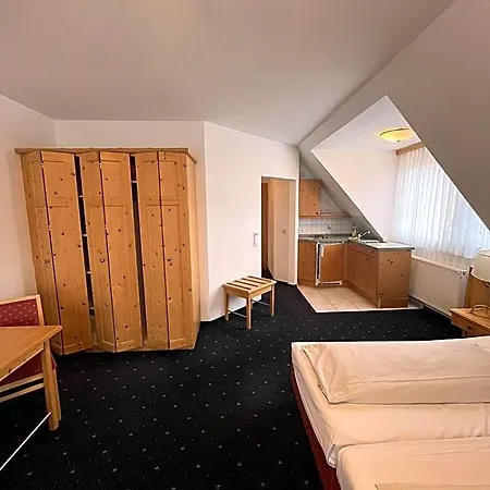 Hotel-landpension Postwirt 3* كيرشنسيتنباخ