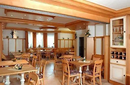 Hotel-landpension Postwirt Kirchensittenbach